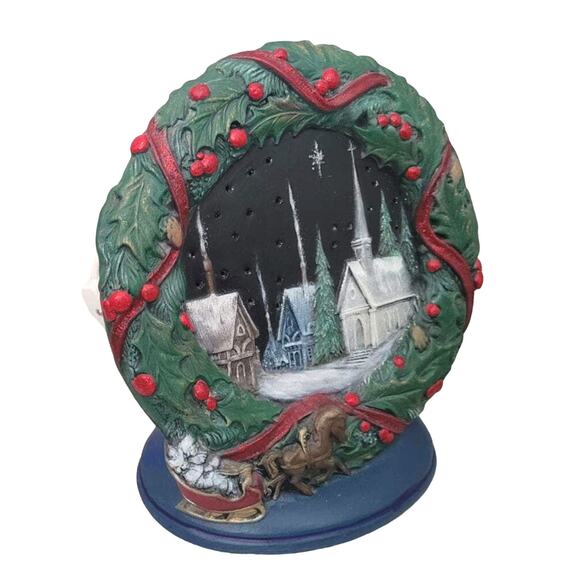 Vintage 90's Lighted Ceramic Lamp Church Snow Scene Wreath Mold - Picture 2 of 14
